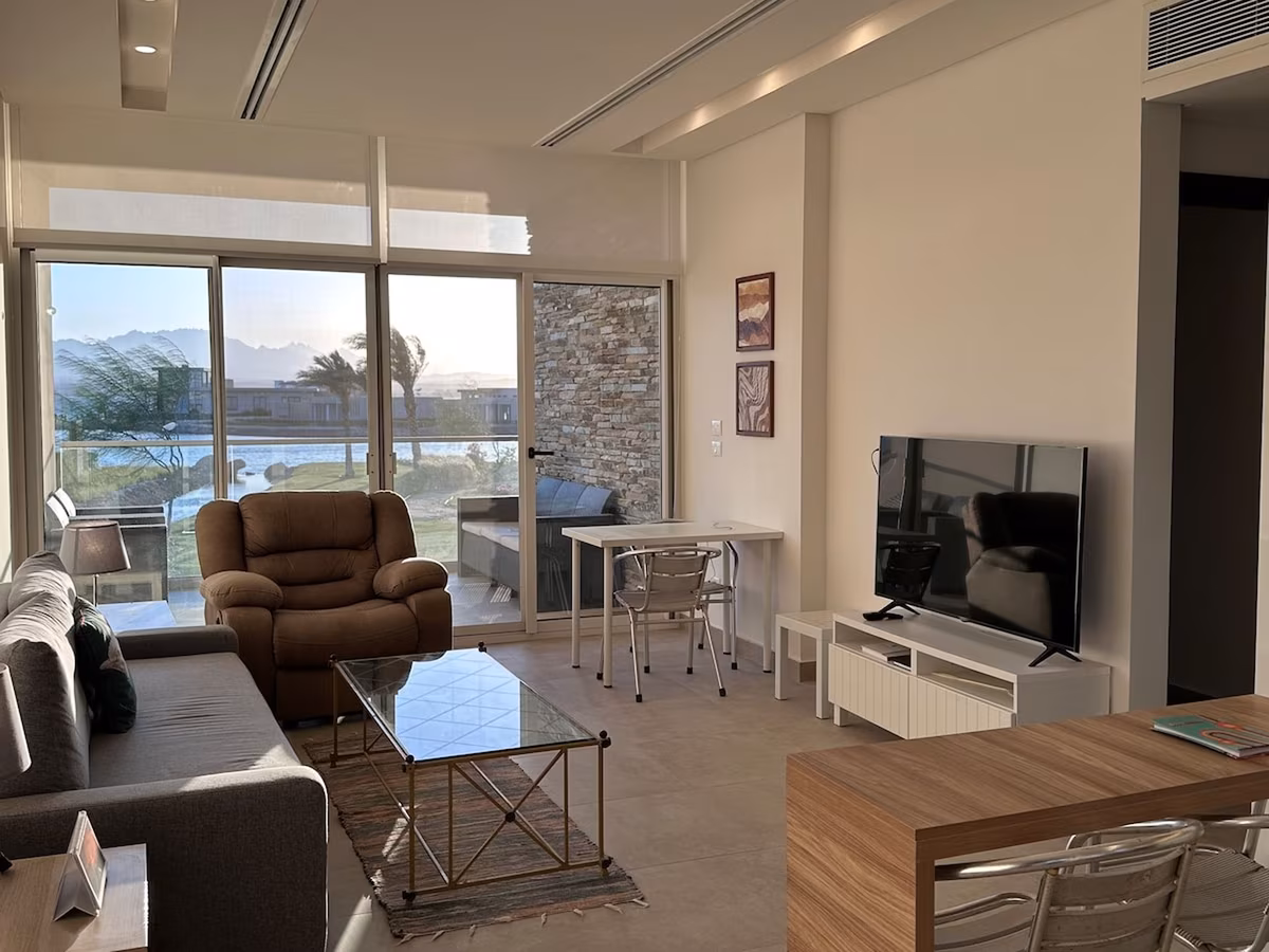 2BR Soma Bay Central Apt Seaviews Terrace Panorama - Image 2