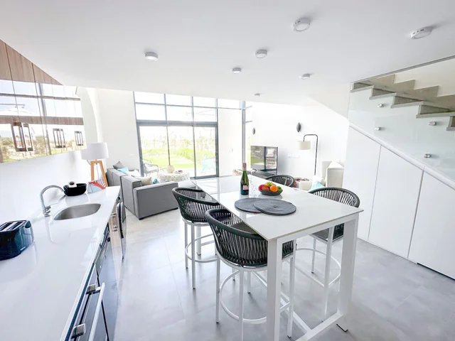 Beachfront 1BR Spacious Somabay Loft w Beach, Pool