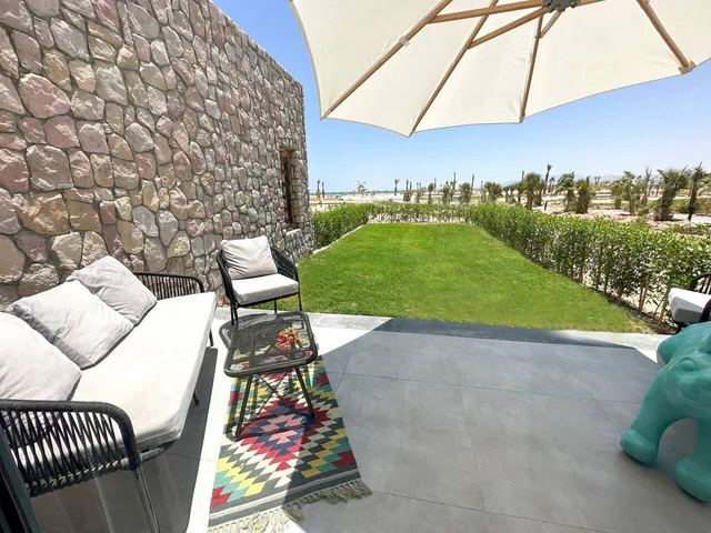 Beachfront 1BR Spacious Somabay Loft w Beach, Pool - Image 3