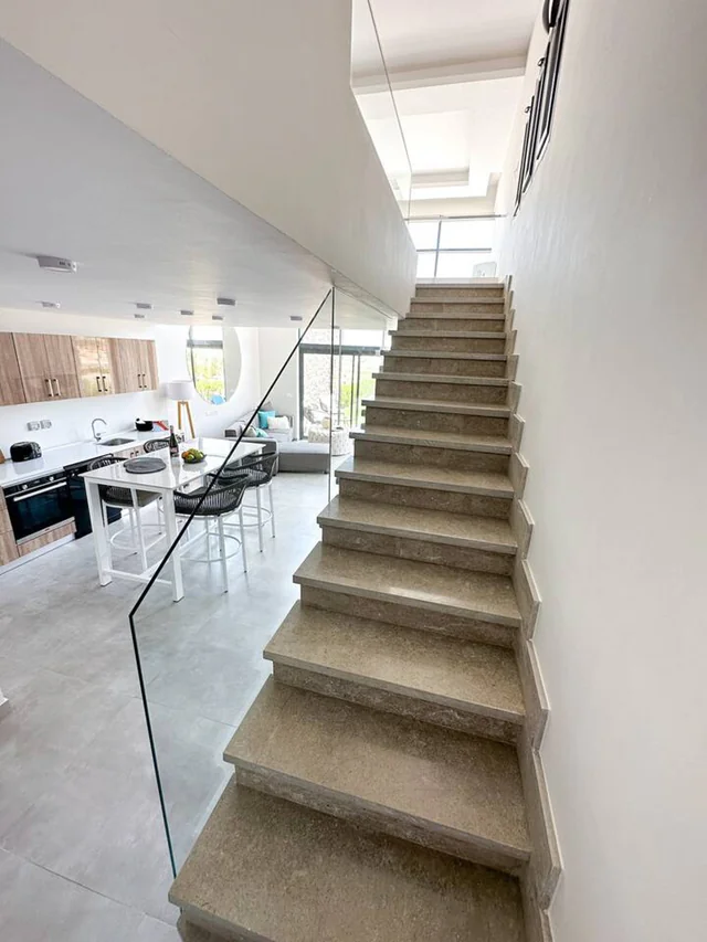 Beachfront 1BR Spacious Somabay Loft w Beach, Pool - Image 6