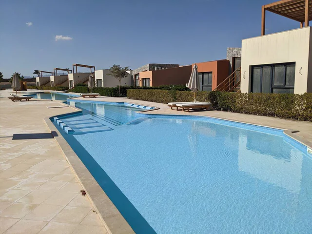 2BR Pool Front Soma bay Villa Near Mesca Beach - Image 2