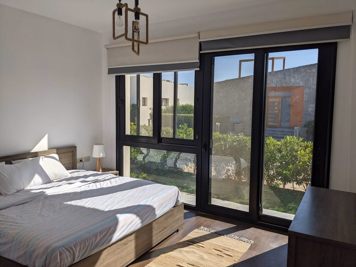 2BR Pool Front Soma bay Villa Near Mesca Beach - Image 9