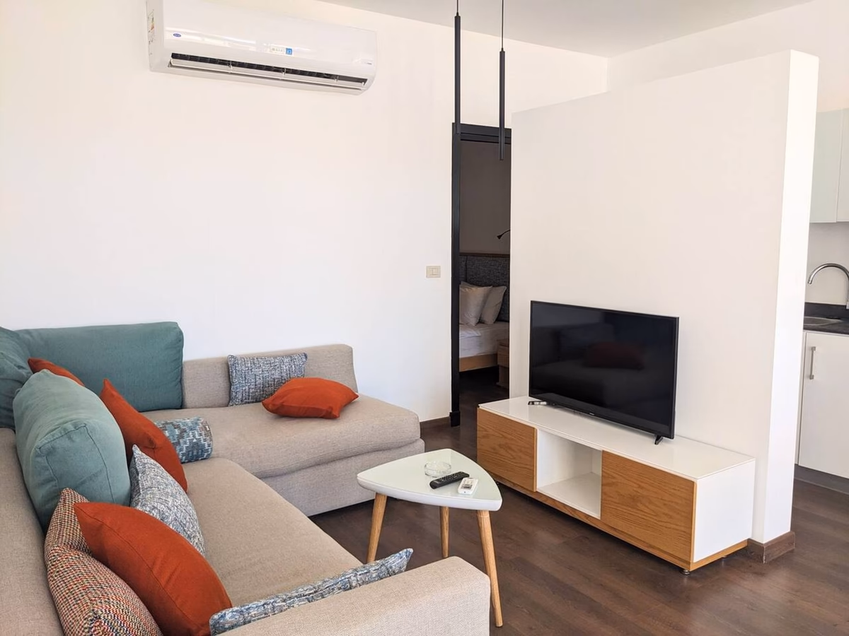 Somabay Seaview 1BR Apartment w/ Free Beach & Pool - Image 3