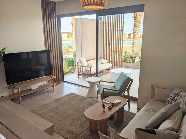 Magical Cabana Steps From Beach & Pool - Image 5