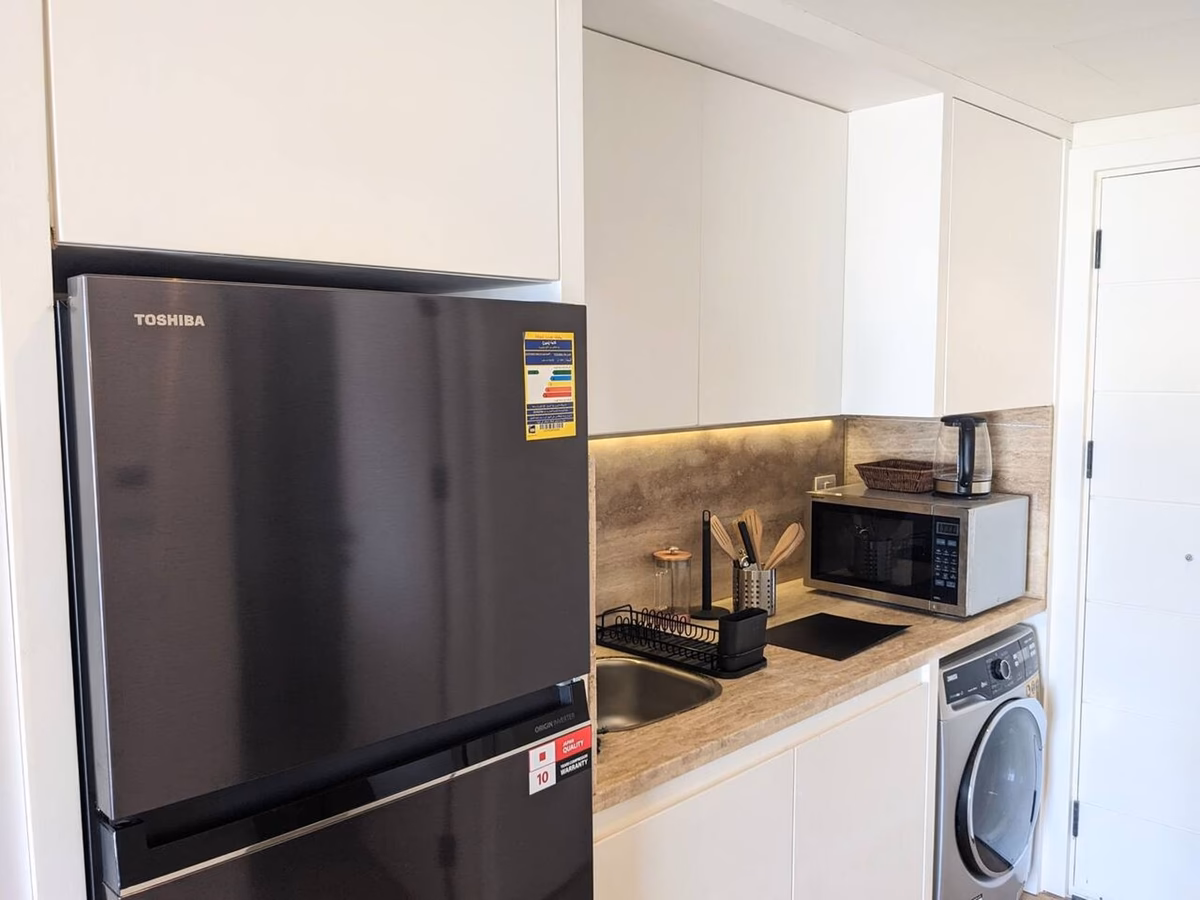 Magical Cabana Steps From Beach & Pool - Image 7