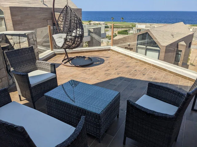 Elevated Sea View 2BR Standalone Free Beach & Pool - Image 2