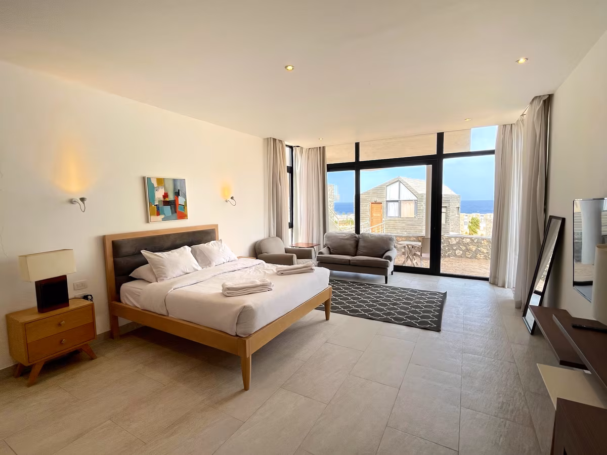 Sea View Studio in Soma Bay With Free Beach & Pool - Image 2