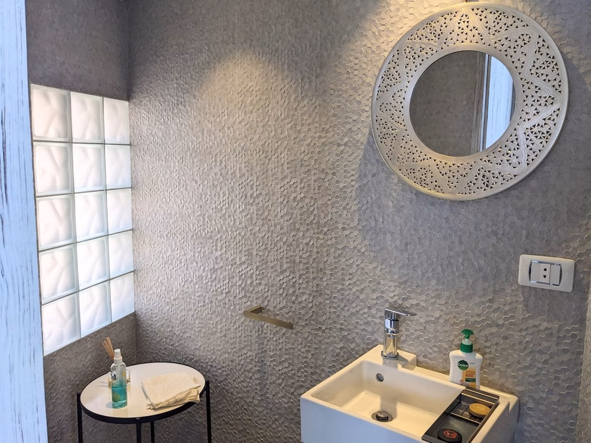 Stylish Seaview 2BR Villa with Free Pool & Beach - Image 8