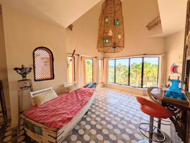 Super Central Somabay 2BR Marina Apt w/ Free Beach - Image 4