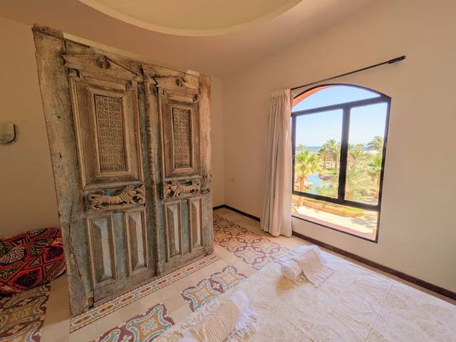 Super Central Somabay 2BR Marina Apt w/ Free Beach - Image 6