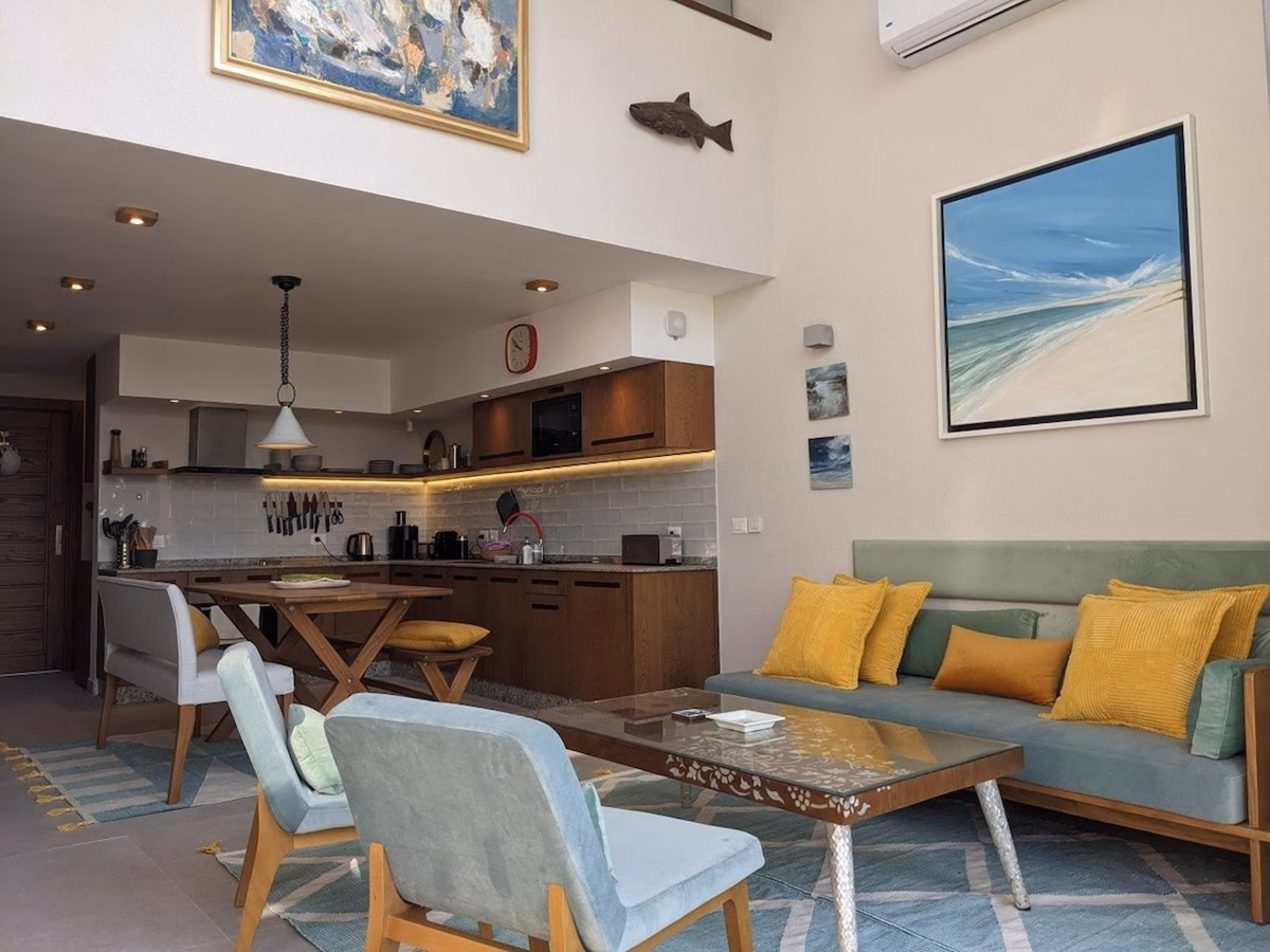 Modern Beachfront 1BR Loft with Garden in Somabay - Image 8