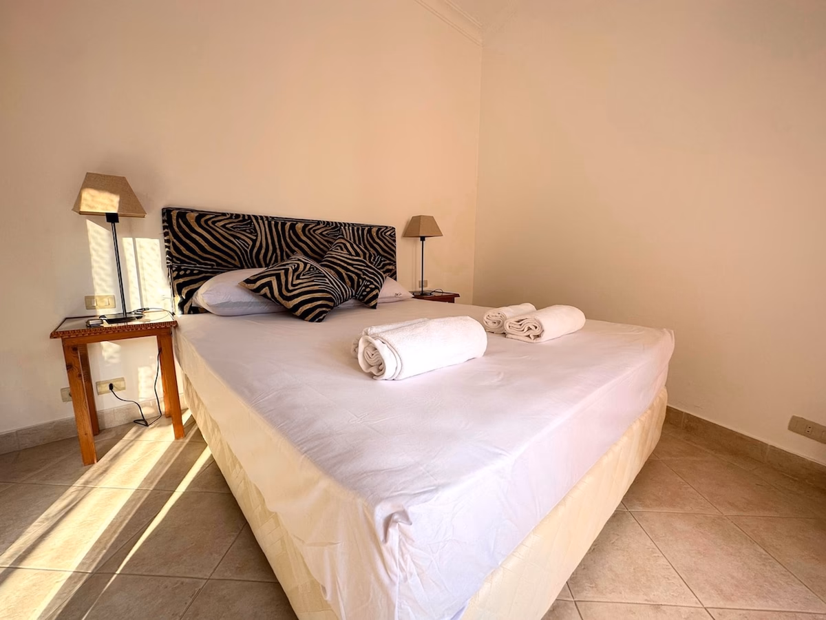 Central Somabay Marina 2BR by Beach & Restaurants - Image 8