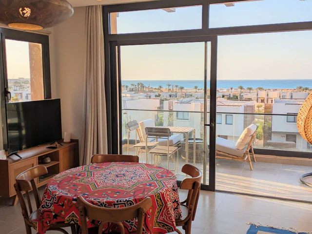 Panoramic Seaview Somabay 1BR Apartment in Mesca - Image 3