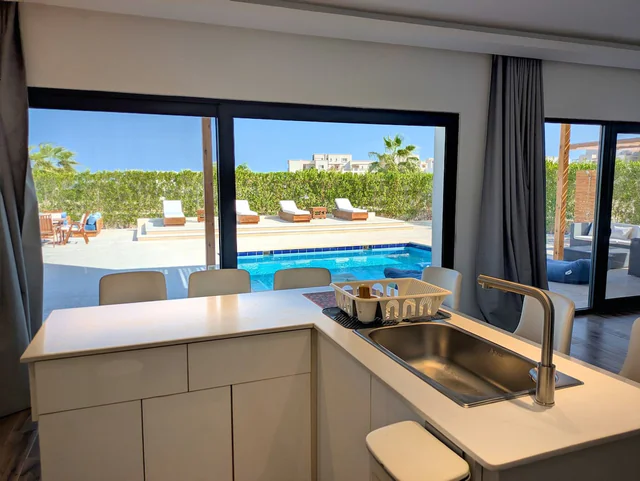 Spacious Private Pool 3BR Somabay Villa w Seaviews - Image 4