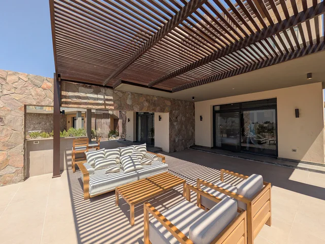 Spacious 3BR Apartment Glorious Panoramic Seaviews - Image 4