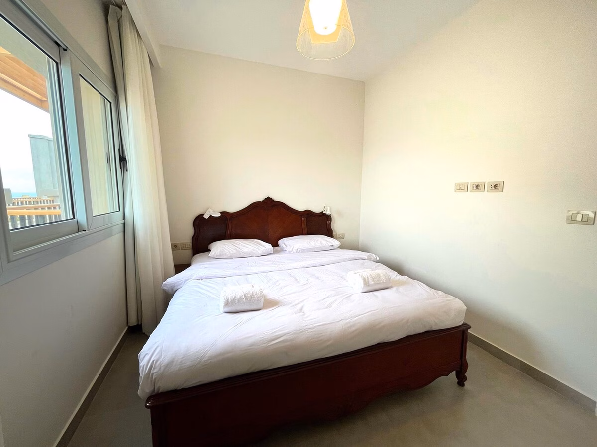 1BR Flat in Soma Bay Near The Jetty & Dive Center - Image 4