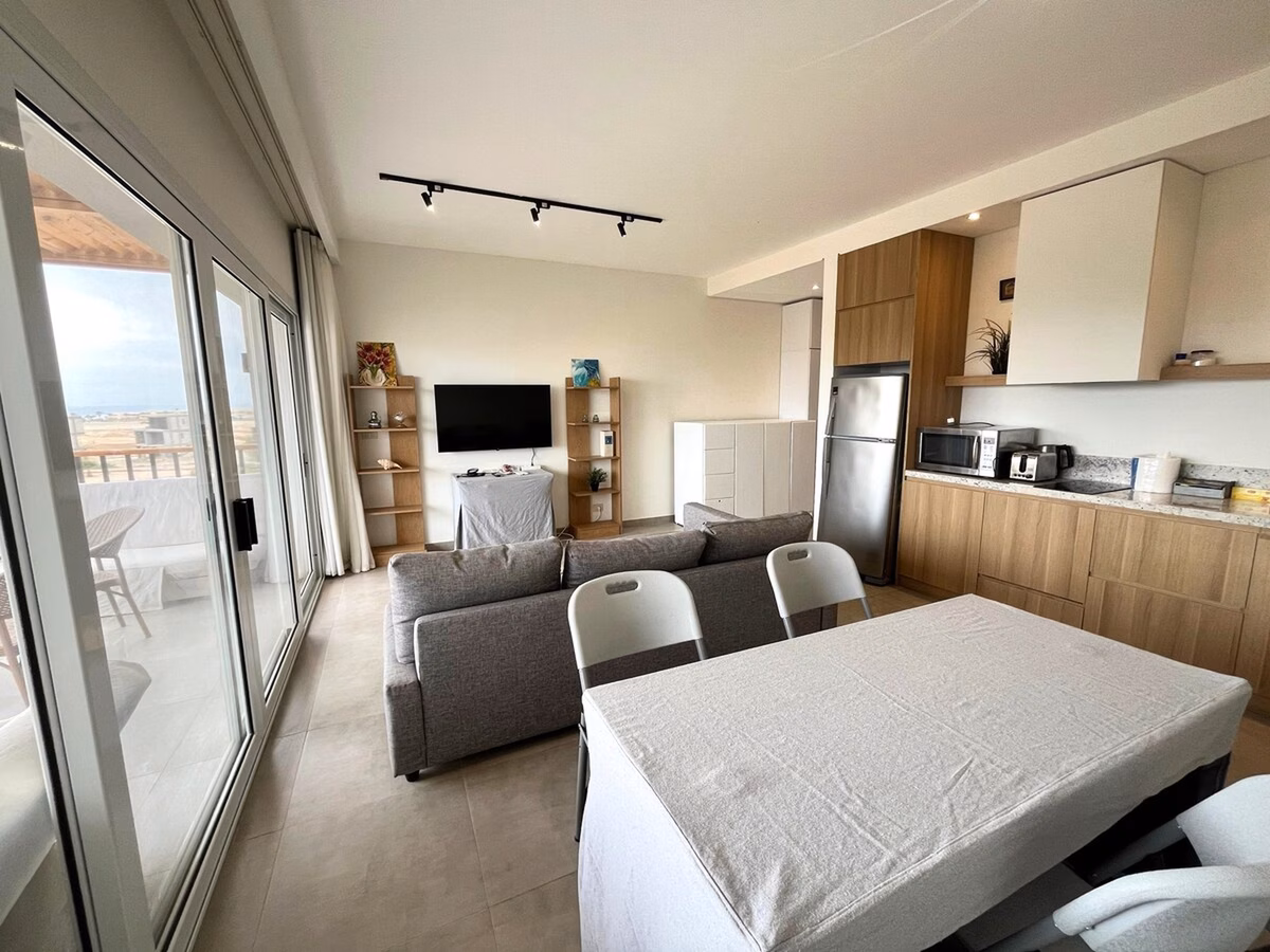 1BR Flat in Soma Bay Near The Jetty & Dive Center - Image 6