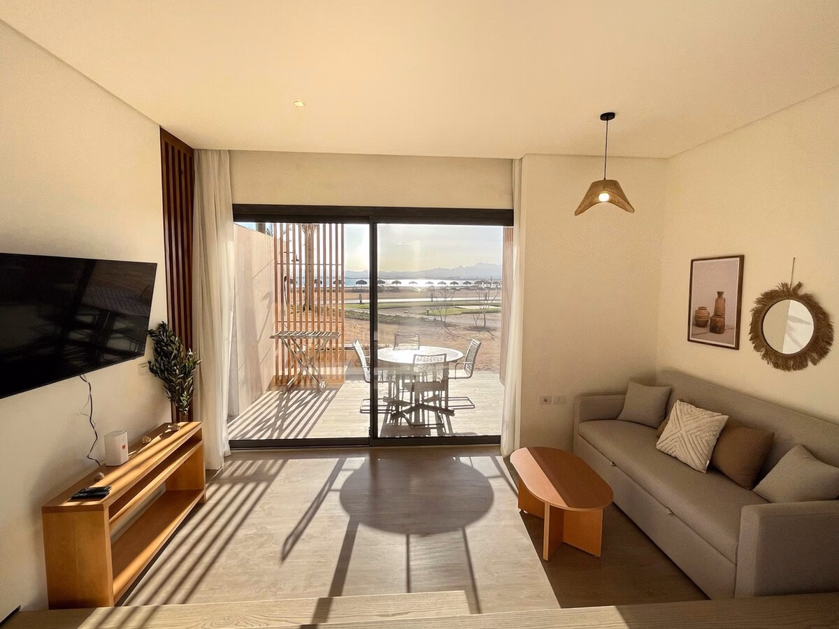 Beachfront Cabana Steps to Sandy Beach And Pool - Image 2