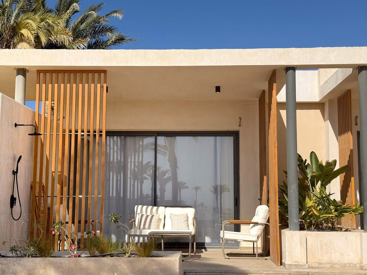 Pool front Mesca Cabana Minutes to Sandy Beach - Image 1