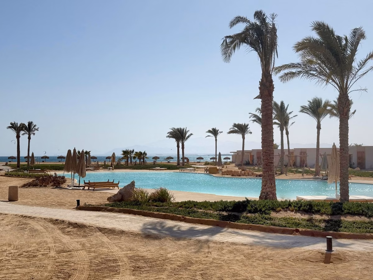 Pool front Mesca Cabana Minutes to Sandy Beach - Image 4