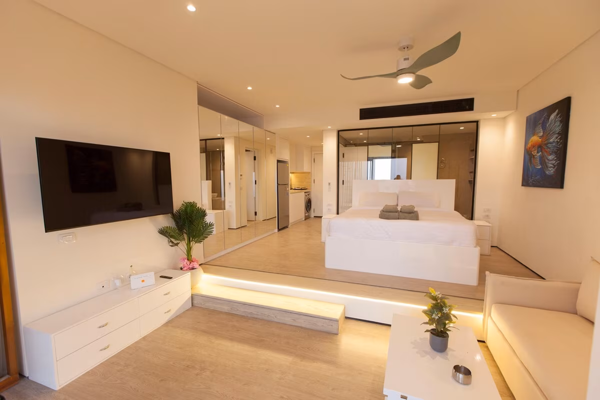 Beachfront Bliss: Somabay Cabana With Sea & Pool - Image 7