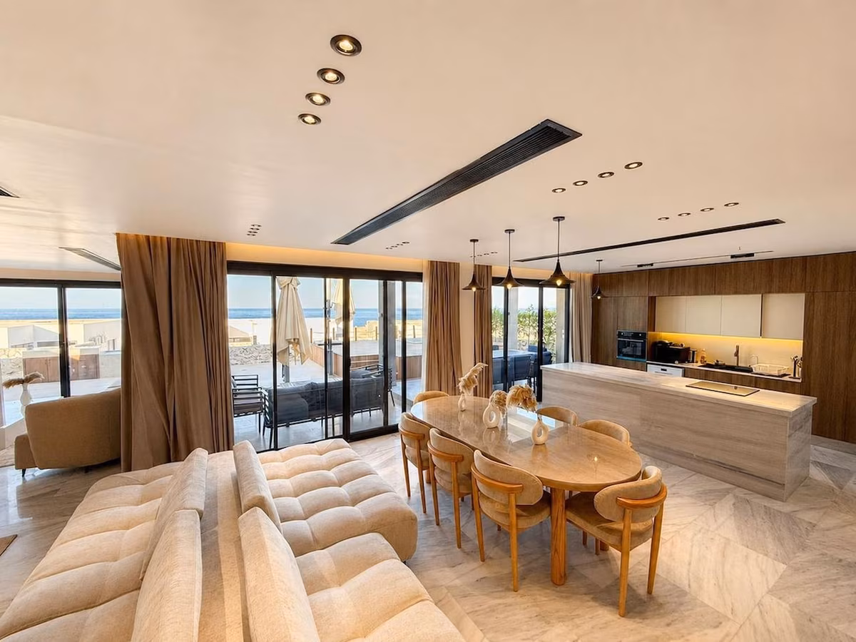 Luxury 3BR Seaview Villa Jacuzzi & Outdoor Kitchen - Image 8