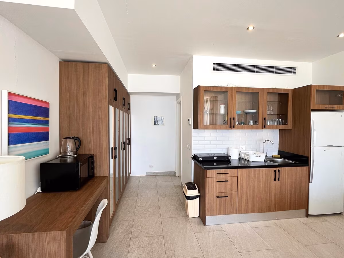 Sea View Studio in Soma Bay With Free Beach & Pool - Image 10